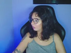 Cam4 Free Live Porn of myamillor
