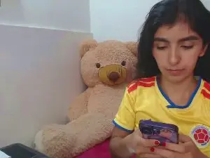 Cam4 Adult Video Chat of AnahiBrowns
