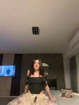 Cam4 Watch Live Sex Cams of Ari_linda
