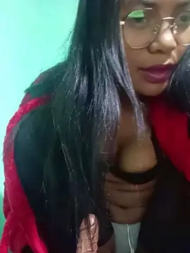 Cam4 Adult Webcams of Avotra02