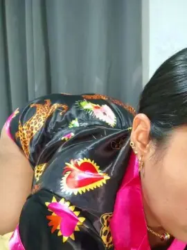 Cam4 Free Live Porn of mari_ass