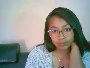 Cam4 Best Webcam of Yummy_sitraka
