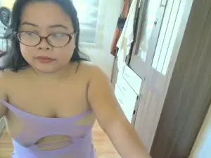 Cam4 Live Porn of sweet_soleil