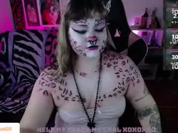 Chaturbate Sex Cam of destroyall420