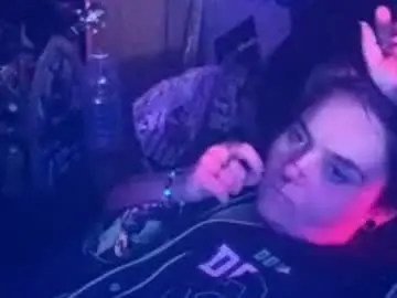 Chaturbate Sex Cam of mindyourvib3z