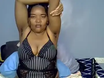 Chaturbate Sex Cam of busty_kenzi