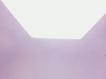 Chaturbate Live Sex Cam of barbie_ev