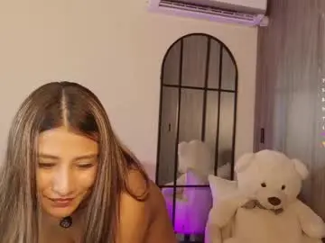 Chaturbate Live Sex Cam of rubyross23