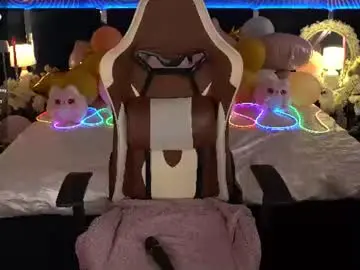 Chaturbate Watch Live Sex Cams of foxyshyyy