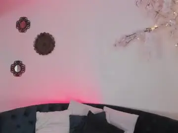 Chaturbate Free Porn Cam of angeliqueboyer__