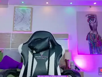 Chaturbate Watch Live Sex Cams of karol_scott1