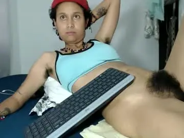 Chaturbate Adult Video Chat of emmasweet95