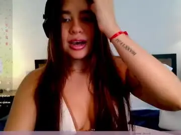 Chaturbate Nude Webcam of sofia_bloom8