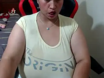 Chaturbate Live Porn of pareja_explosivasexx