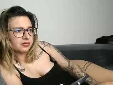 Chaturbate Nude Webcam of larysalovexxx94