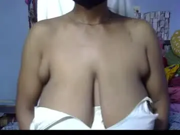 Chaturbate Live Porn of miss_mahi69