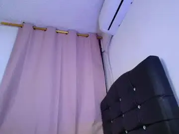 Chaturbate Free Live Porn of mia_depp