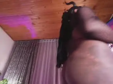 Chaturbate Live Sex Cam of seductress_medussa