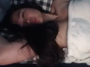 Chaturbate Watch Live Sex Cams of sexypenguin13