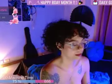 Chaturbate Sex Cam of sweet_bluee