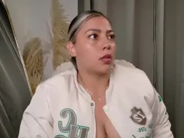 Chaturbate Live Porn of zara_nova