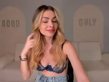 Chaturbate Nude Webcam of staceywood_
