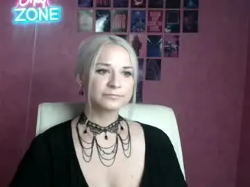 Chaturbate Sex Chat of moonsusanna