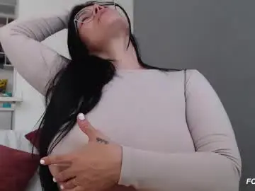 Chaturbate Sex Chat of cristal_sexyboobs_