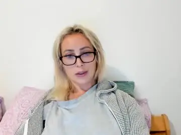 Chaturbate Best live sex cam show of missy_matrix