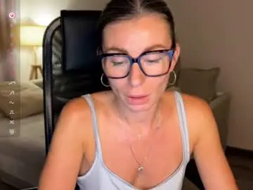 Chaturbate Free Porn Cam of aliceevan