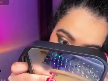 Chaturbate Free Live Porn of amber_smith20