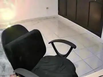 Chaturbate Sex Chat of alixxx_culombia