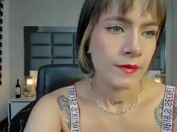 Chaturbate Live Sex of mrs_regina_clk
