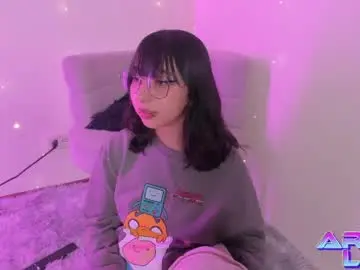 Chaturbate Best live sex cam show of arya_line