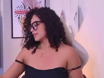 Chaturbate Live Sex Cam of camilalevy