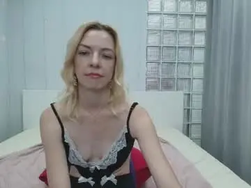 Chaturbate Best live sex cam show of brightly_heizer