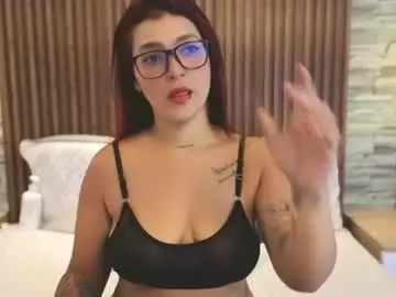 Chaturbate Live Sex of mia_milf_x