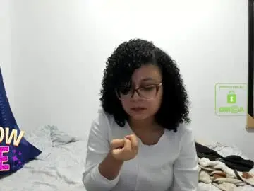 Chaturbate Sex Cam of bonnie_lam_