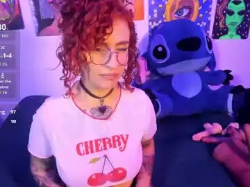 Chaturbate Adult Webcam of catalehia_moonlightt