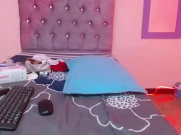 Chaturbate Live Sex of naya_10