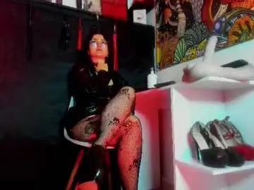 Chaturbate Best live sex cam show of madame_ibby