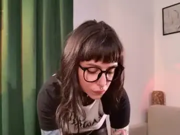 Chaturbate Adult Webcams of hugme_