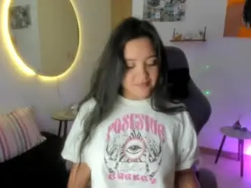 Chaturbate Live Sex Cam of juli_santos_22