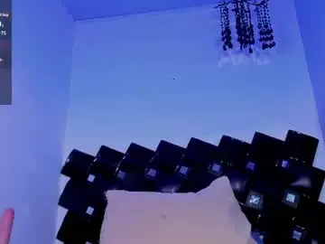 Chaturbate Live Sex Cam of isis_jhempss