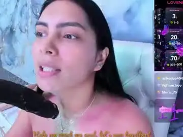 Chaturbate Watch Live Sex Cams of evelinn_belen