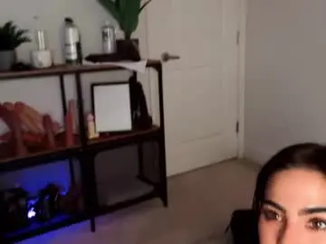Chaturbate Live Sex Cam of veronikavengeance