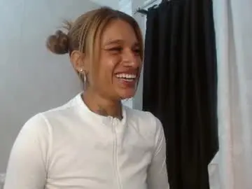 Chaturbate Live Sex Cam of liahvalencia