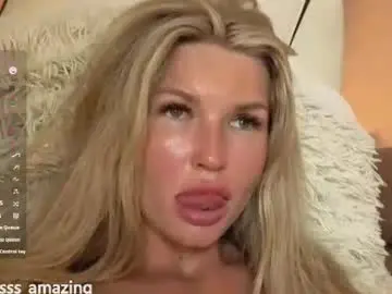 Chaturbate Free Porn Cam of mia_mils