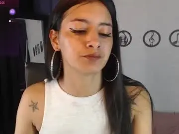 Chaturbate Watch Live Sex Cams of skinny_yizz