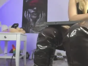 Chaturbate Best live sex cam show of sarah_mistress_